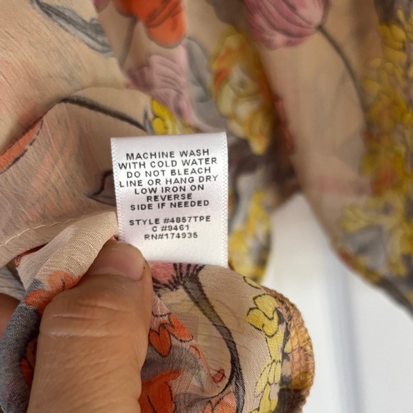 Vibrant Floral Sheer Blouse - Picture 5 of 5